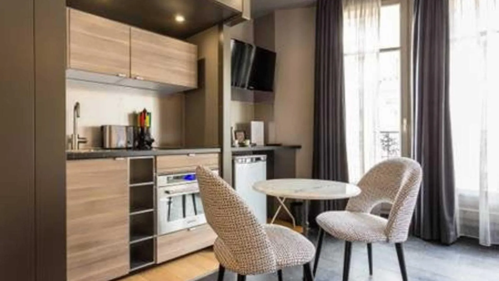 Residence Fremiet Tour Eiffel Paris